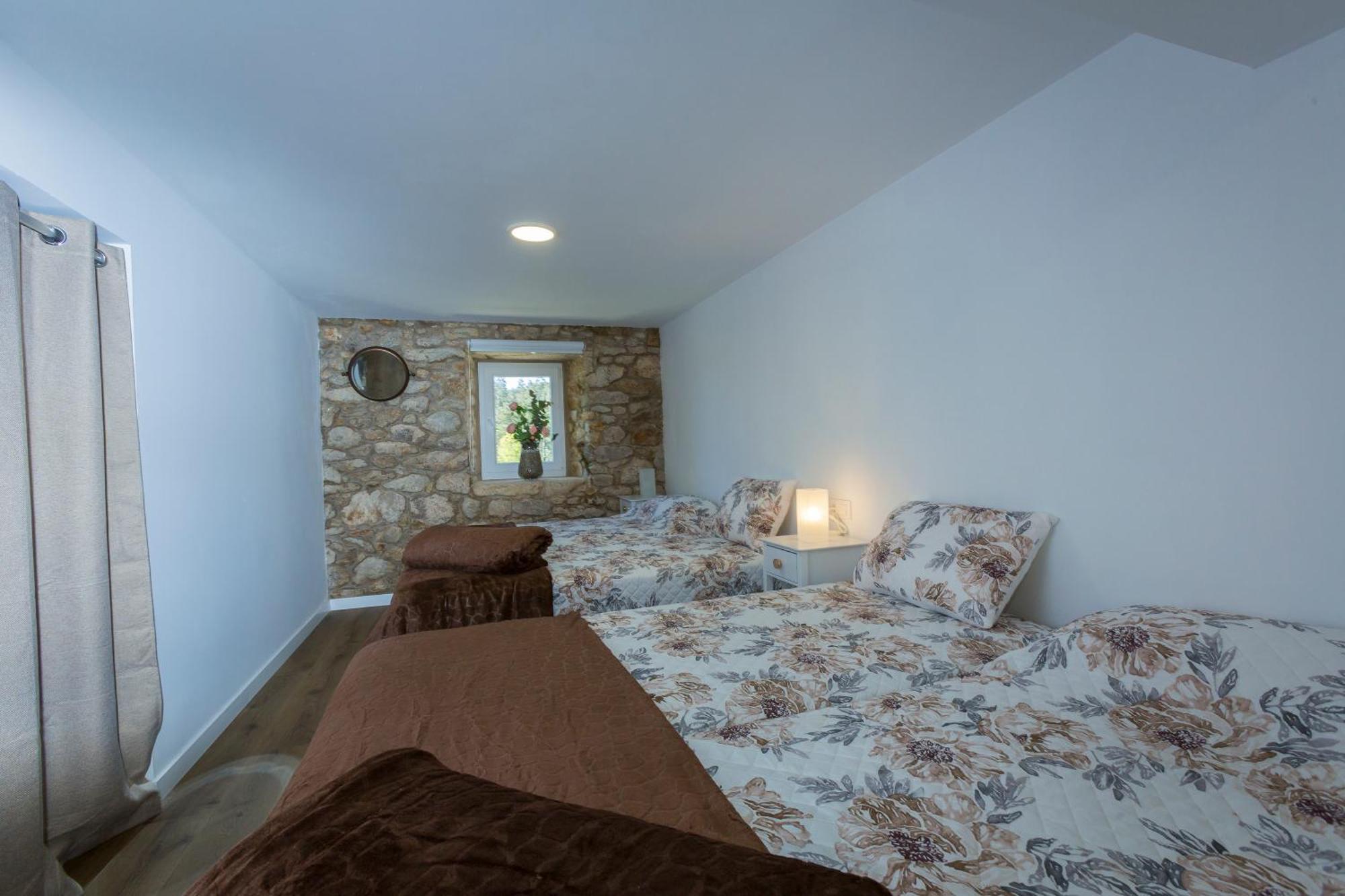 Affittacamere Casa Lela Dumbría Esterno foto